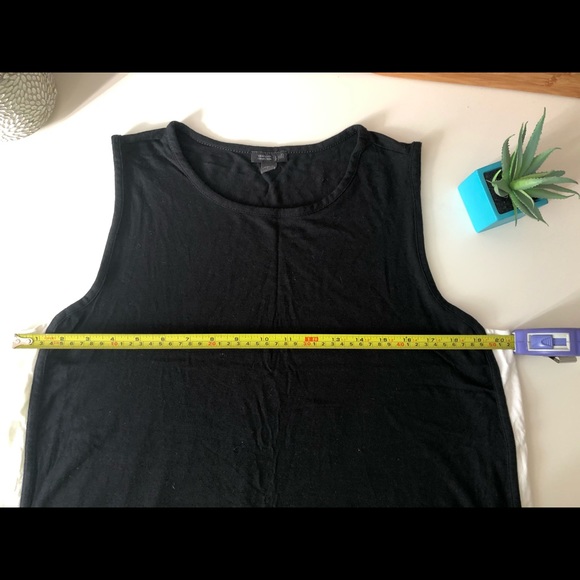 Black and White J. Jill Tank Top - Picture 5 of 5